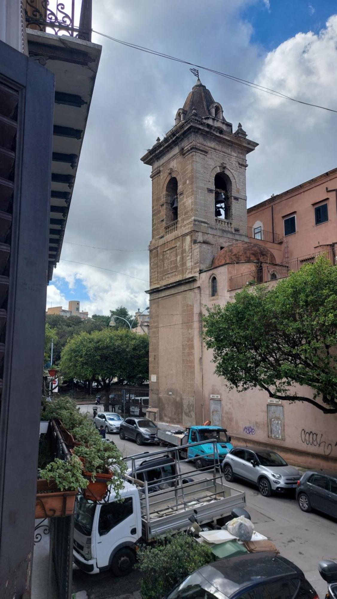 Hotel Casa Santoliva In Centro A Palermo Exterior foto